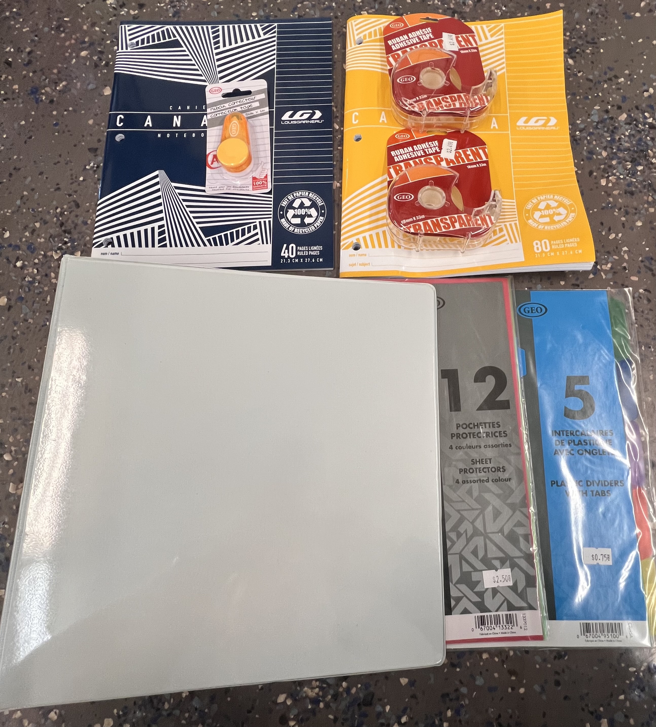 Lot de Papeterie comprend cartable 1,5'', cahiers, rubans adhésifs et plus.